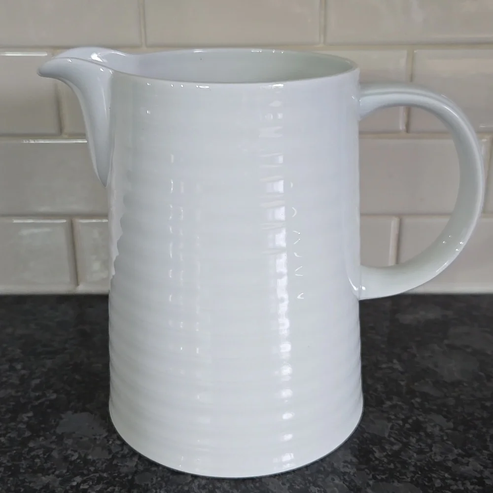 Crate & Barrel 6